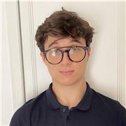 Laureando in lettere (secondo anno) offre ripetizioni di: lett. italiana, lett.Latina, storia